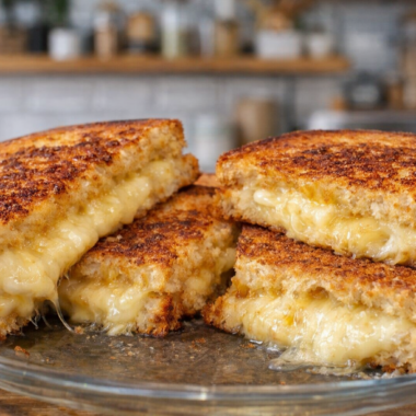 Air Fryer Grilled Cheese Toast
